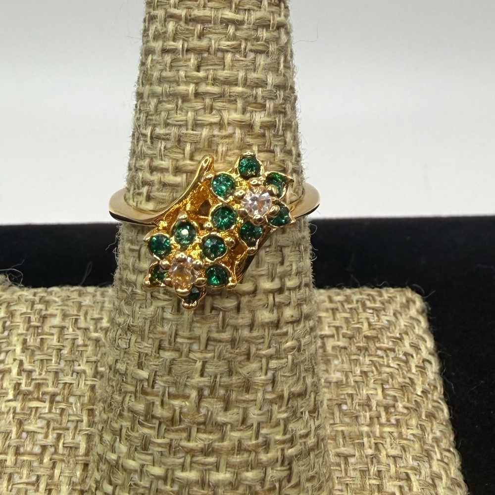18K GE Gold Plated Green & Clear Rhinestone Cluster Ring Size 6.5